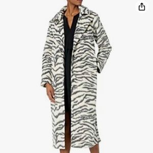 BB Dakota Zebra Print Coat Size: Small